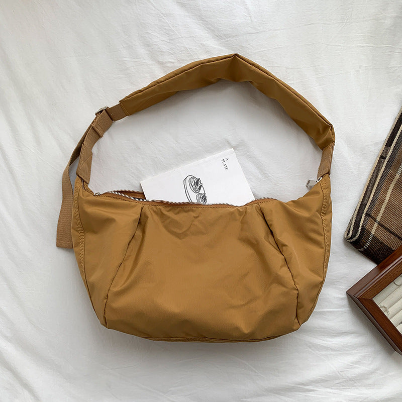 Lova torebka typu hobo i crossbody