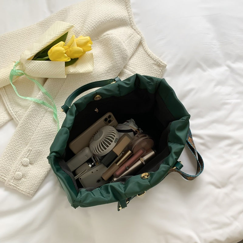 LIARA Puffer Tote
