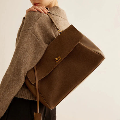 Chiara elegancka torebka z zamszem