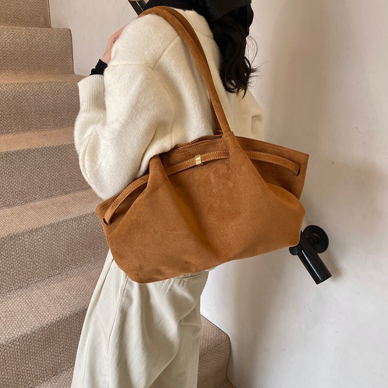 Gianna elegancka torebka zamszowa na ramię