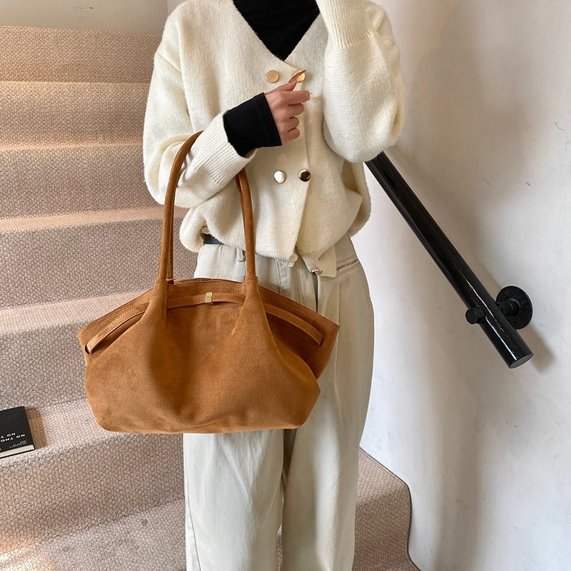 Gianna elegancka torebka zamszowa na ramię