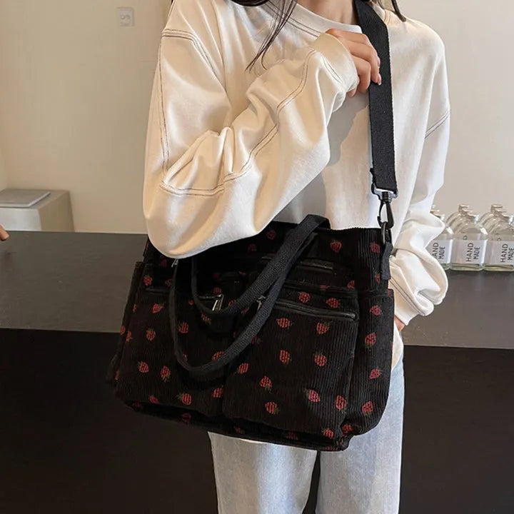 Vienne torba tote ze sztruksu z truskawkowym nadrukiem