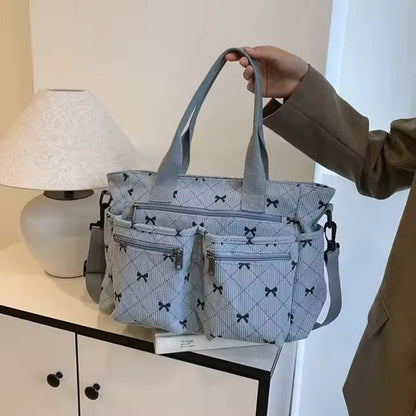 Vienne torba tote ze sztruksu z kokardowym wzorem