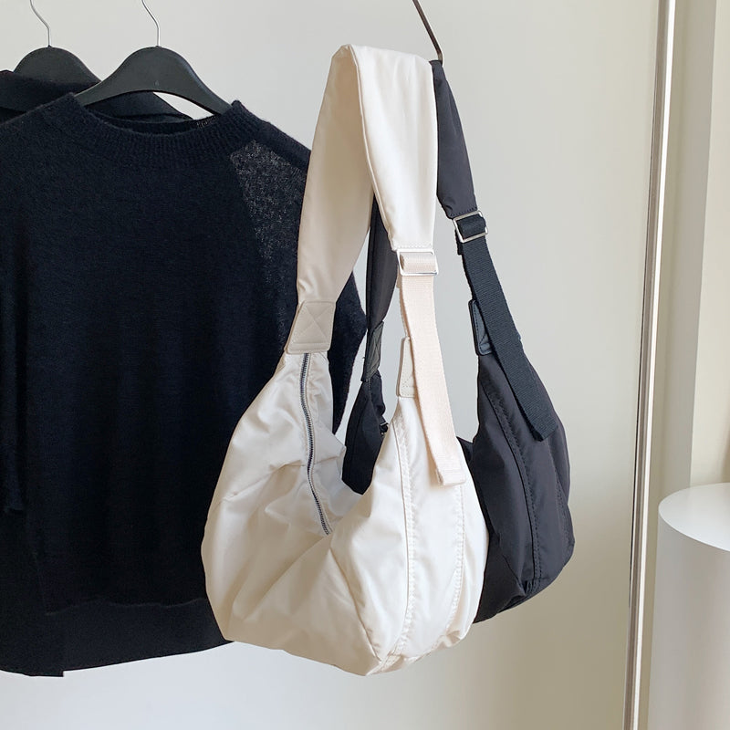 Lova torebka typu hobo i crossbody