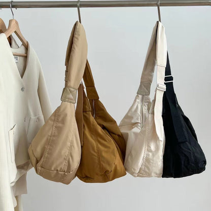 Lova torebka typu hobo i crossbody