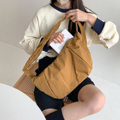 Lova torebka typu hobo i crossbody