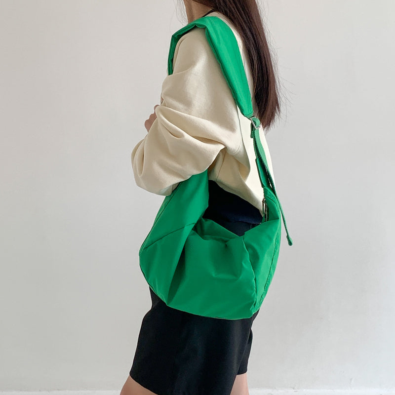 Lova torebka typu hobo i crossbody