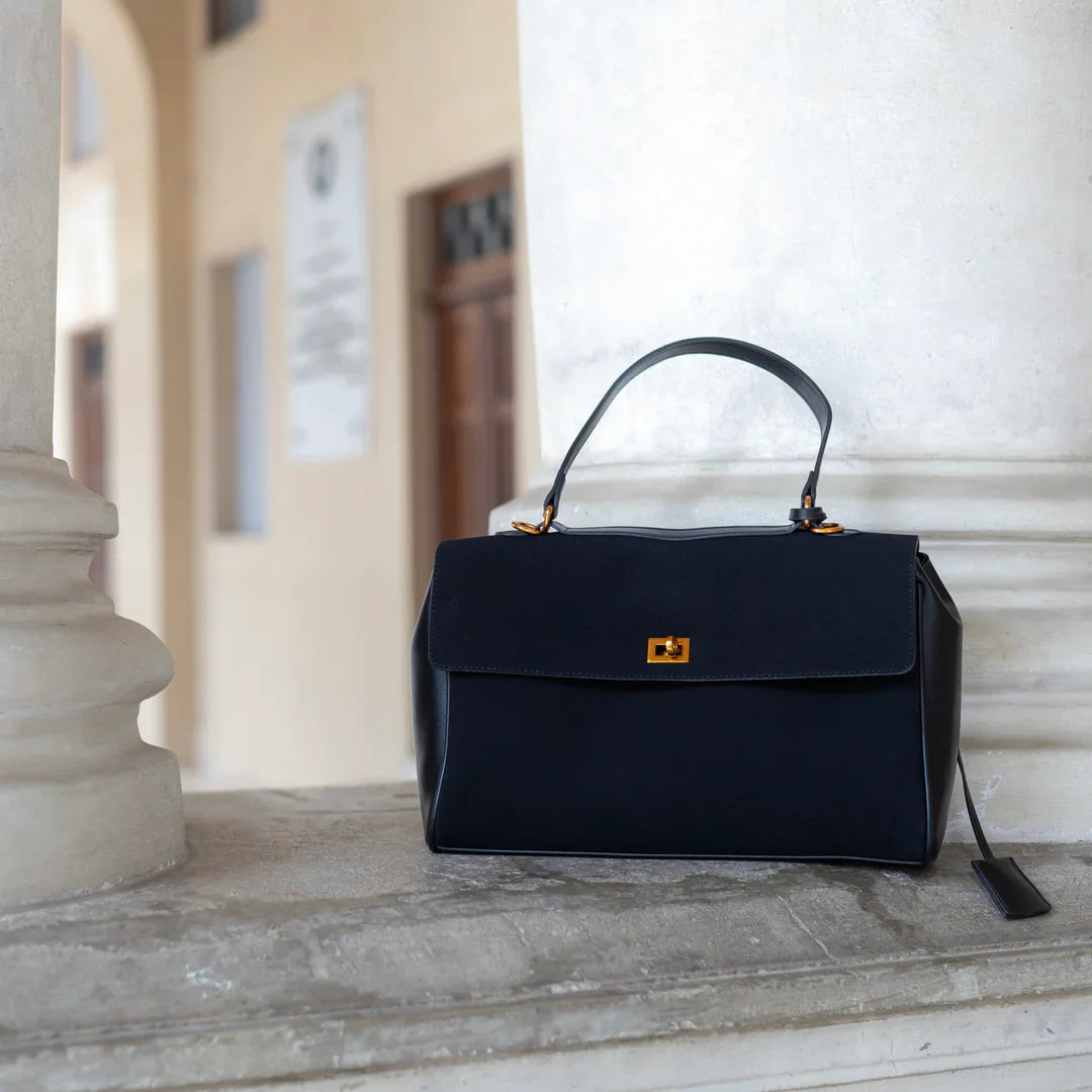 Chiara elegancka torebka z zamszem