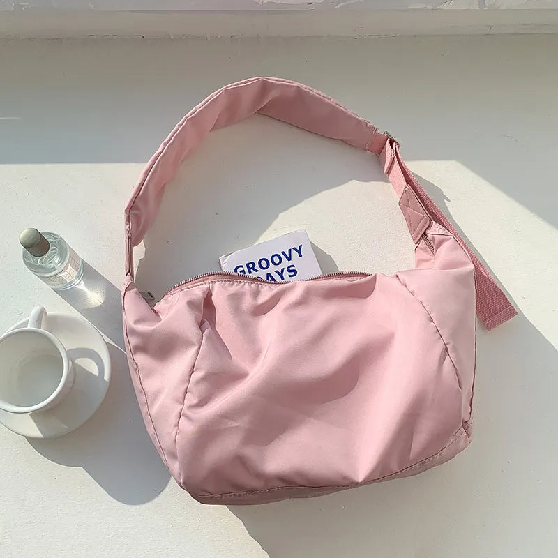 Lova torebka typu hobo i crossbody